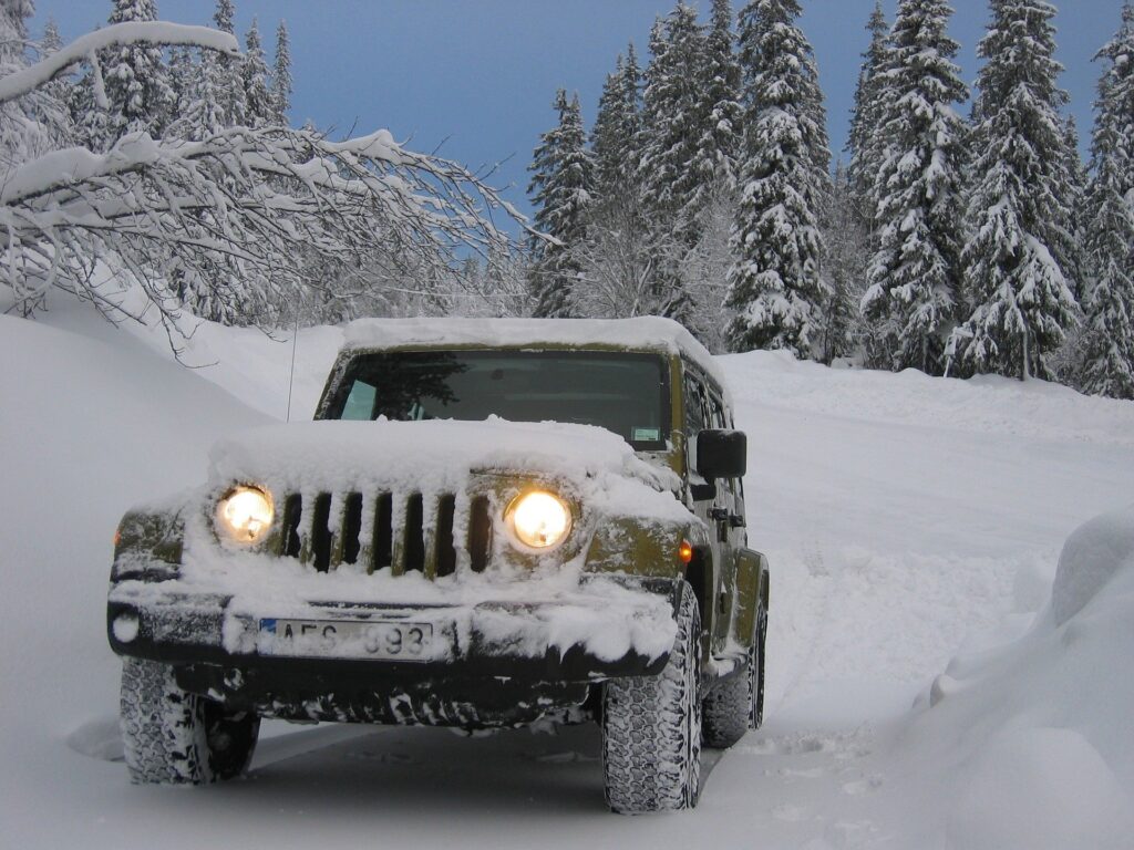 Winter Tires for Jeep Wrangler 6 Excellent Choices Truck Tire Reviews Winter Tires for Jeep Wrangler 6 Excellent Choices Truck Tire Reviews